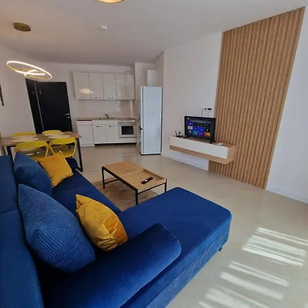 меги 부르가스